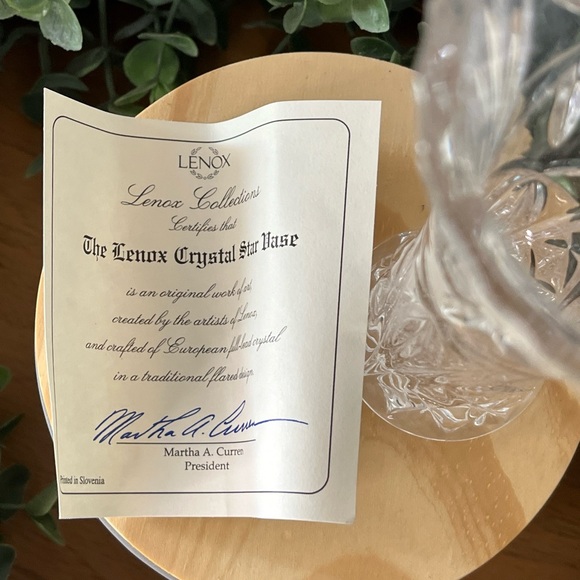 Vintage 80s Lenox Clear Crystal Star 6" Small Vase Fan Tapered Flared Czech - Picture 4 of 4